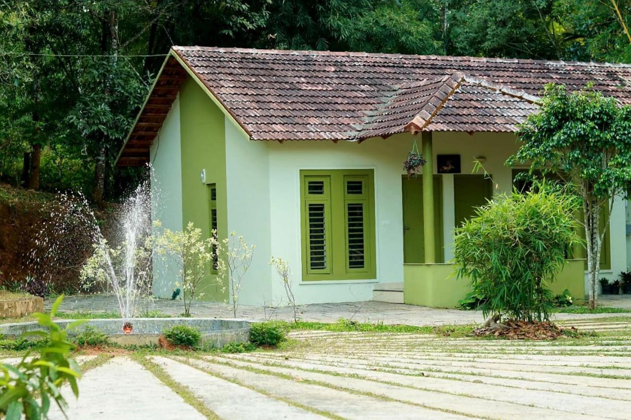 Ayurnest Pool Resort Wayanad Batheri المظهر الخارجي الصورة